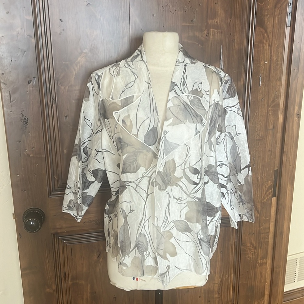 Sheer outfit topper